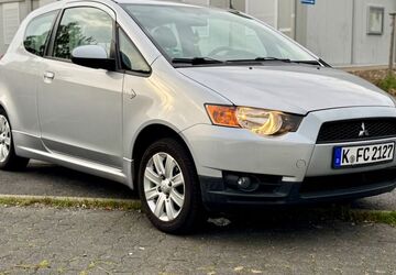 Mitsubishi Colt 147.850 km 2.200 &euro; Köln 51103