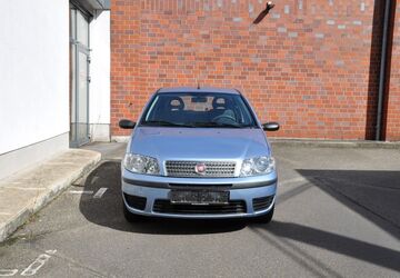 Fiat Punto 65.160 km 2.399 &euro; Düsseldorf 40476