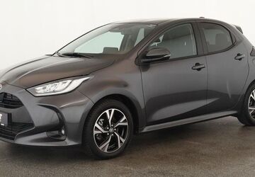 Toyota Yaris 22.400 km 21.784 &euro; Düsseldorf 40233