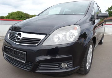Opel Zafira 128.000 km 2.590 &euro; Solingen 42719