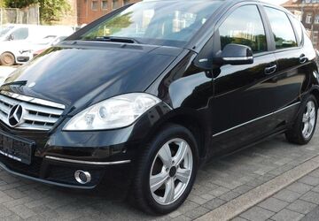 Mercedes-Benz A 170 148.062 km 2.799 &euro; Mülheim 45473