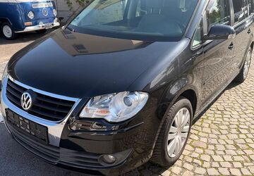 VW Touran 367.000 km 2.700 &euro; Hilden 40724