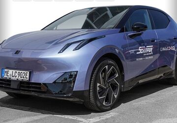 Lynk & Co 02 3.999 km 34.995 &euro; Hilden 40721