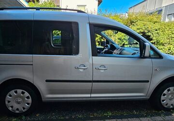 VW Caddy 142.000 km 8.950 &euro; Remscheid 42857