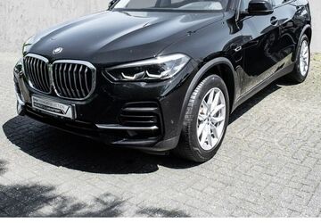 BMW X5 92.309 km 46.440 &euro; Hilden 40721