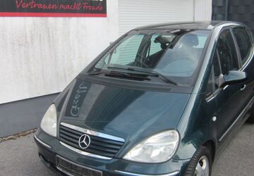 Mercedes-Benz A 160 108.958 km 2.399 &euro; Mülheim 45481