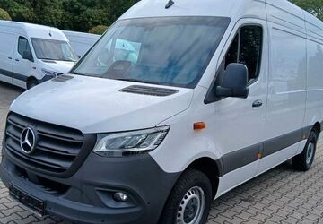 Mercedes-Benz Sprinter 109.800 km 32.990 &euro; Remscheid 42853