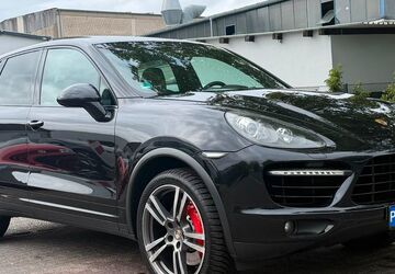 Porsche Cayenne 319.856 km 17.950 &euro; Hilden 40721