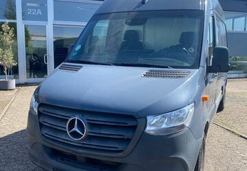 Mercedes-Benz Sprinter 143.080 km 15.000 &euro; Hilden 40721