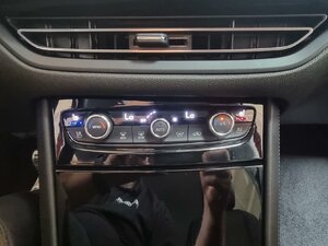 Opel Grandland X Elegance Leder Park&Go Technologie Pak 42.014 km 23.880 &euro; HAAN 42781