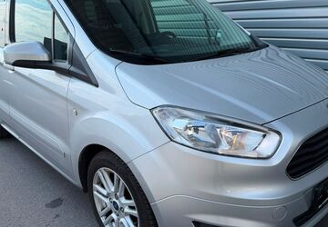 Ford Tourneo Courier 174.965 km 5.990 &euro; Wuppertal 42285