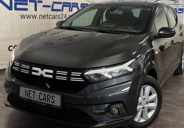 Dacia Sandero 49.980 km 14.850 &euro; Hilden 40721