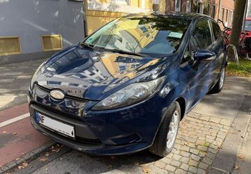 Ford Fiesta 212.315 km 2.200 &euro; Neuss 41464