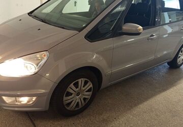 Ford Galaxy 228.000 km 5.450 &euro; Köln 50735