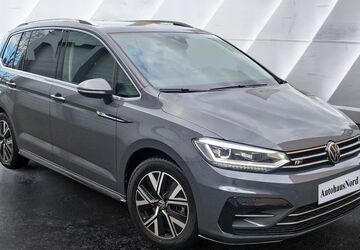 VW Touran 23.764 km 33.900 &euro; Köln-Riehl 50735