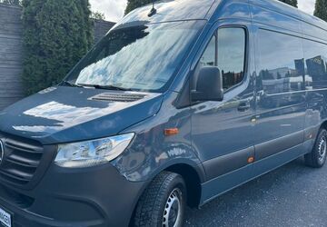 Mercedes-Benz Sprinter 57.666 km 16.900 &euro; Hilden 40721