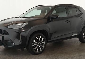 Toyota Yaris Cross 25.000 km 23.684 &euro; Düsseldorf 40233