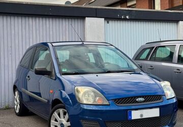 Ford Fiesta 190.000 km 2.499 &euro; Langenfeld 40764